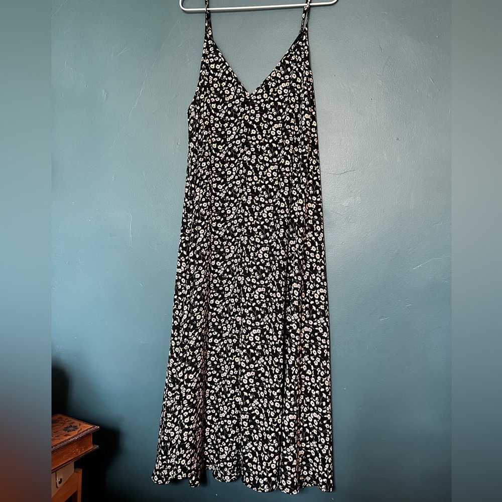 Pinecone Row - plus size black floral print strappy a-line dress - 2X